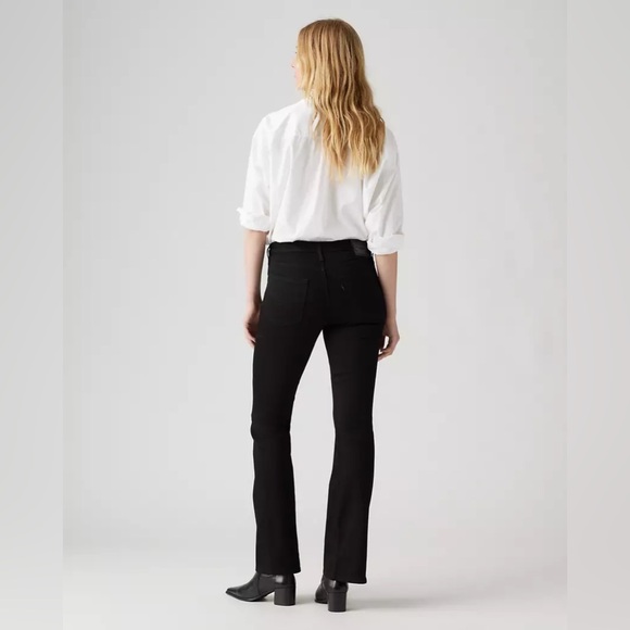 Levi's Women's 725 Bootcut Black Jeans - Picture 2 of 7